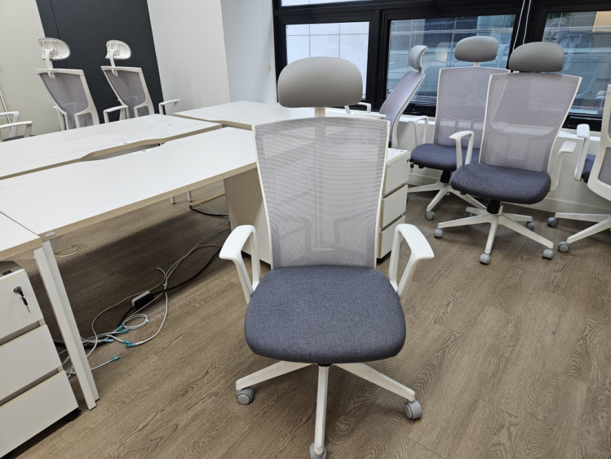 1d7fd0f630d0612d77a12ed6130e92e7_1760342543_4898.jpg